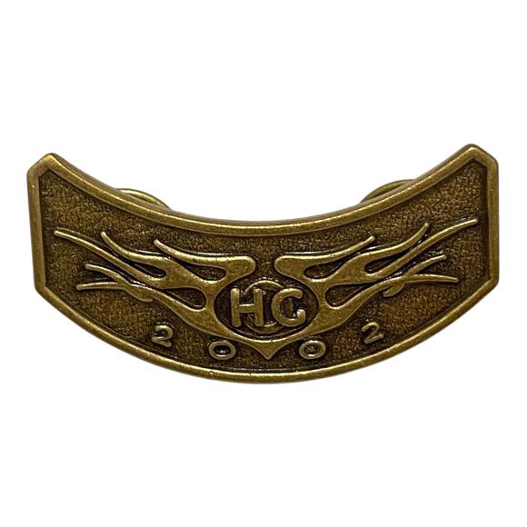 Vintage Harley Davidson Owners Group 2002 HOG Rocker Pin Bronze Tone 1.5 Inch - Picture 1 of 3